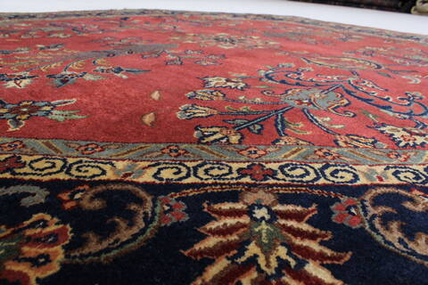 Sarouk Red Octagon Hand Knotted 62 X 62  Area Rug 250-23624 Image 3