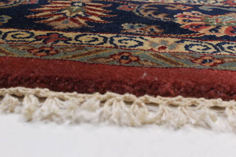 Sarouk Red Octagon Hand Knotted 62 X 62  Area Rug 250-23624 Image 6