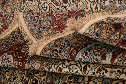 Birjand Beige Hand Knotted 100 X 134  Area Rug 100-23687 Image 4