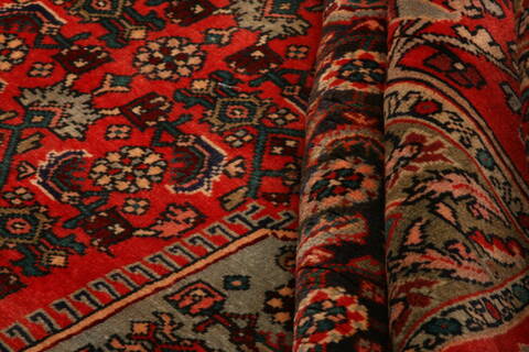 Bidjar Red Hand Knotted 99 X 130  Area Rug 100-23688 Image 1
