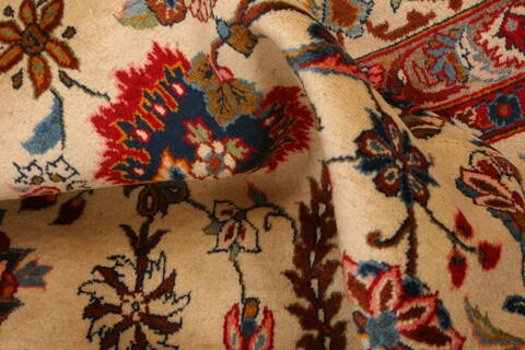 Kashan Beige Hand Knotted 99 X 135  Area Rug 100-23690 Image 2