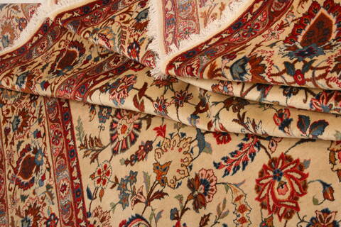 Kashan Beige Hand Knotted 99 X 135  Area Rug 100-23690 Image 4