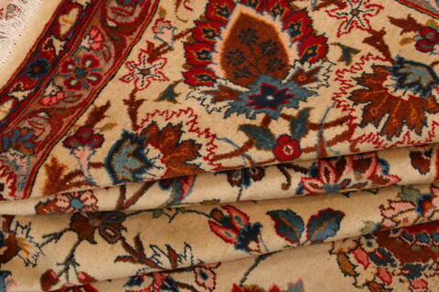 Kashan Beige Hand Knotted 99 X 135  Area Rug 100-23690 Image 5