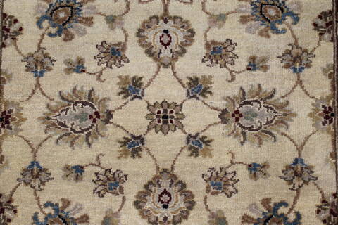 Semnan Beige Runner Hand Knotted 26 X 910  Area Rug 250-23734 Image 6