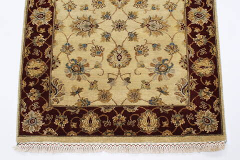 Semnan Beige Runner Hand Knotted 26 X 910  Area Rug 250-23734 Image 7