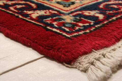 Isfahan Beige Hand Knotted 95 X 130  Area Rug 100-23773 Image 1