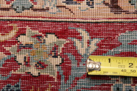 Isfahan Beige Hand Knotted 95 X 130  Area Rug 100-23773 Image 8