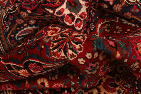 Birjand Red Hand Knotted 96 X 139  Area Rug 100-23788 Image 2