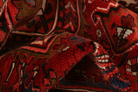 Heriz Red Hand Knotted 103 X 134  Area Rug 100-23790 Image 2