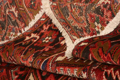 Heriz Red Hand Knotted 103 X 134  Area Rug 100-23790 Image 5