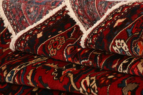 Bakhtiar Red Hand Knotted 101 X 1210  Area Rug 100-23796 Image 5