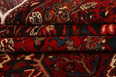 Bakhtiar Red Hand Knotted 101 X 1210  Area Rug 100-23796 Image 6