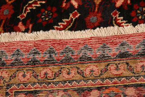 Armenian Red Hand Knotted 110 X 143  Area Rug 100-23798 Image 9