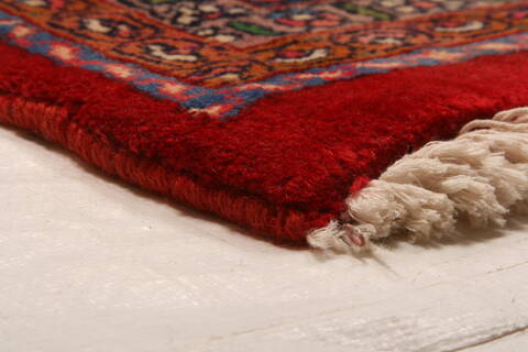 Bidjar Red Hand Knotted 101 X 130  Area Rug 100-23801 Image 8