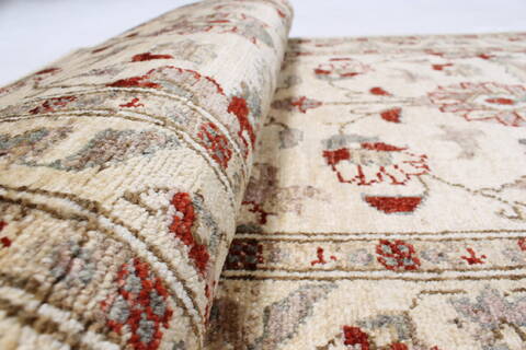 Pishavar Beige Runner Hand Knotted 28 X 98  Area Rug 250-23815 Image 12
