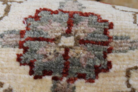 Pishavar Beige Runner Hand Knotted 28 X 98  Area Rug 250-23815 Image 9