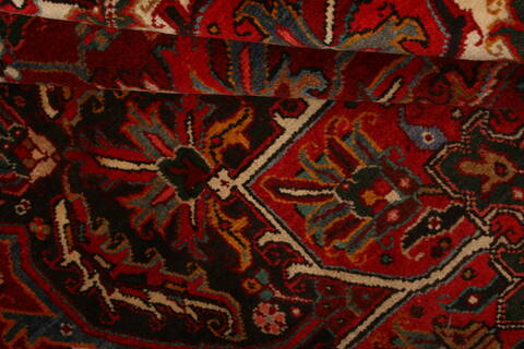 Heriz Red Hand Knotted 100 X 136  Area Rug 100-23857 Image 3