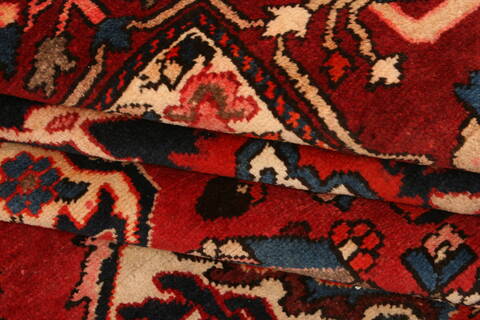 Bakhtiar Red Hand Knotted 97 X 125  Area Rug 100-23864 Image 3