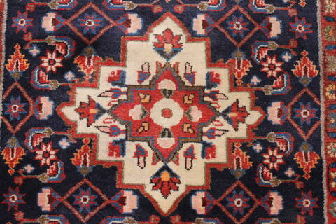 Hamedan Blue Runner Hand Knotted 32 X 1610  Area Rug 250-23888 Image 4