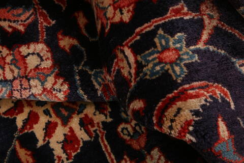 Sarouk Red Hand Knotted 97 X 126  Area Rug 100-23928 Image 2