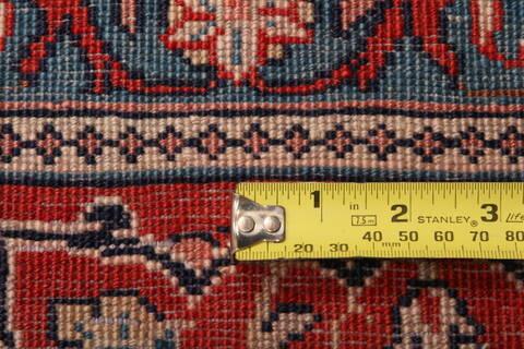 Sarouk Red Hand Knotted 97 X 126  Area Rug 100-23928 Image 7