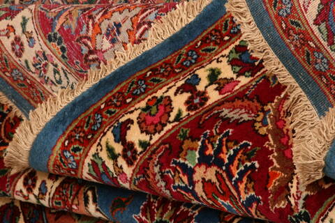 Kashmar Red Hand Knotted 101 X 129  Area Rug 100-23930 Image 1