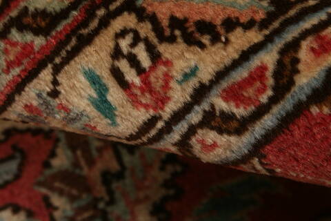 Tabriz Red Hand Knotted 99 X 133  Area Rug 100-23943 Image 1
