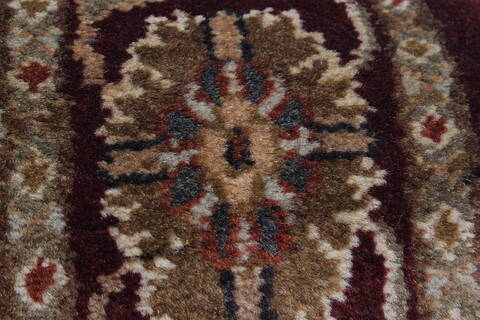 Agra Red Runner Hand Knotted 26 X 182  Area Rug 250-23959 Image 10