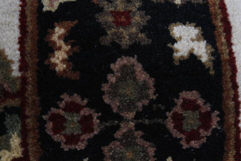 Agra Beige Runner Hand Knotted 26 X 140  Area Rug 250-23991 Image 11