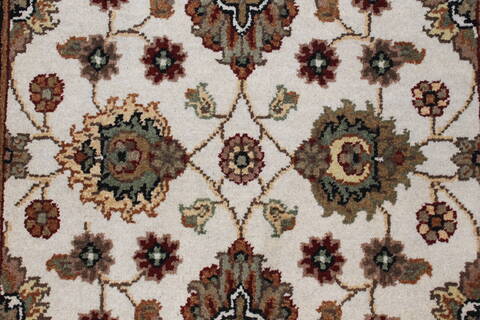 Agra Beige Runner Hand Knotted 26 X 140  Area Rug 250-23991 Image 6