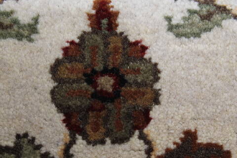 Agra Beige Runner Hand Knotted 26 X 140  Area Rug 250-23991 Image 9