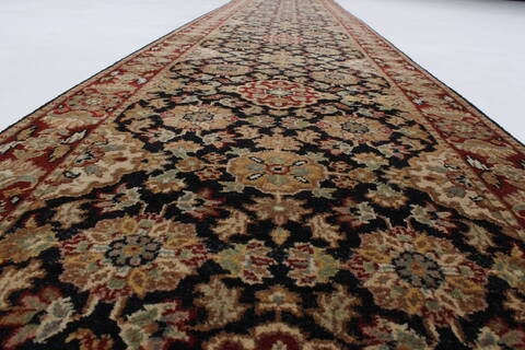 Agra Black Runner Hand Knotted 27 X 182  Area Rug 250-23993 Image 12
