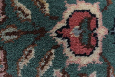 Tabriz Green Runner Hand Knotted 25 X 123  Area Rug 250-24042 Image 8
