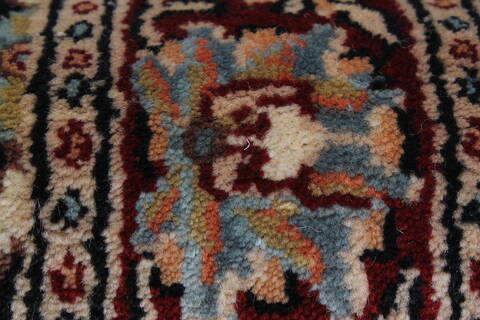 Sarouk Black Runner Hand Knotted 25 X 1511  Area Rug 250-24061 Image 12