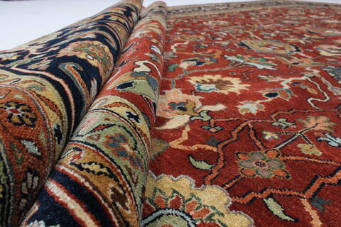 Serapi Red Hand Knotted 119 X 149  Area Rug 250-24230 Image 13