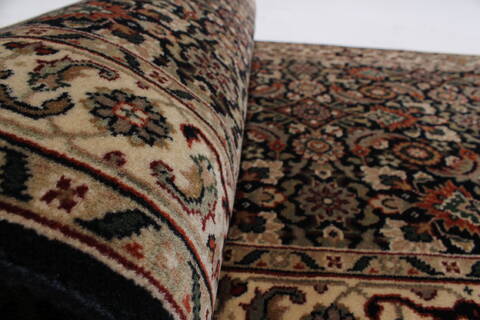 Herati Black Runner Hand Knotted 26 X 160  Area Rug 250-24275 Image 12