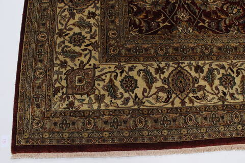 Tabriz Red Hand Knotted 118 X 153  Area Rug 250-24313 Image 3