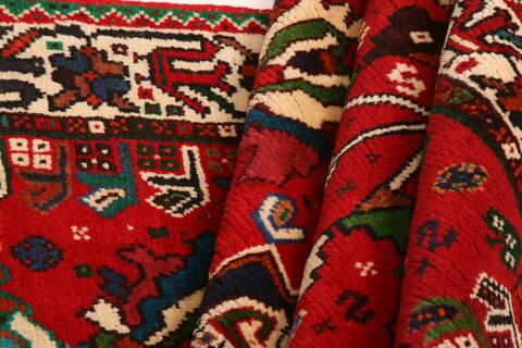 Qashqai Red Hand Knotted 40 X 54  Area Rug 100-24329 Image 3