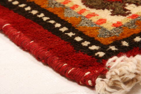 Gabbeh Red Hand Knotted 49 X 73  Area Rug 100-24358 Image 4