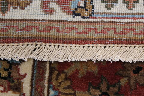 Karajeh Brown Runner Hand Knotted 20 X 78  Area Rug 250-24359 Image 10