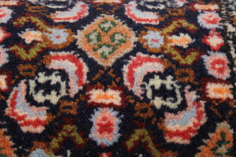 Sanandaj Red Runner Hand Knotted 211 X 84  Area Rug 250-24370 Image 11