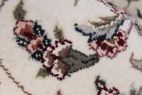Tabriz Beige Runner Hand Knotted 26 X 80  Area Rug 250-24386 Image 7