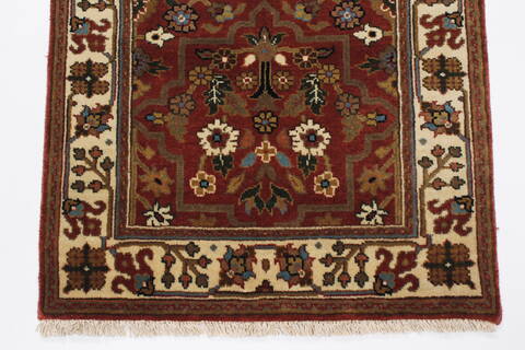 Semnan Brown Runner Hand Knotted 20 X 711  Area Rug 250-24563 Image 4