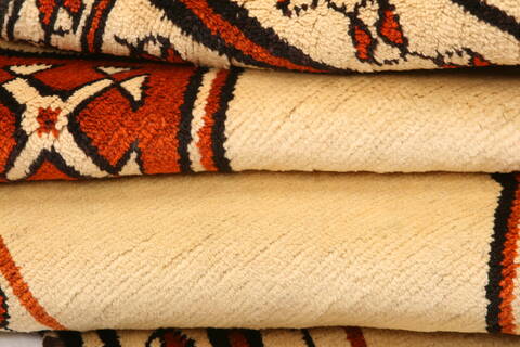 Gabbeh White Hand Knotted 34 X 63  Area Rug 100-24624 Image 5