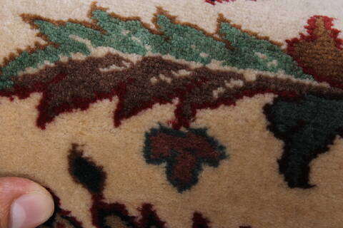 Tabriz Beige Runner Hand Knotted 27 X 78  Area Rug 250-24633 Image 9