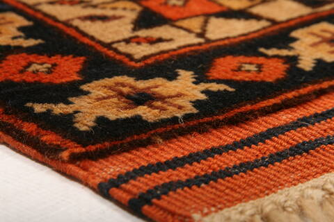 Shiraz Orange Hand Knotted 34 X 50  Area Rug 100-24678 Image 6