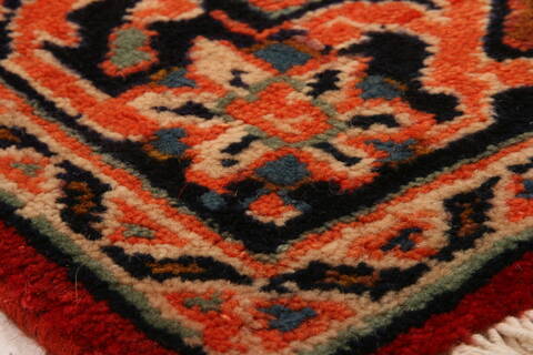Mahal Red Runner Hand Knotted 35 X 113  Area Rug 100-24722 Image 6