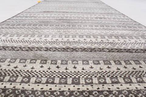 Modern Grey Runner Hand Knotted 26 X 61  Area Rug 250-24807 Image 10