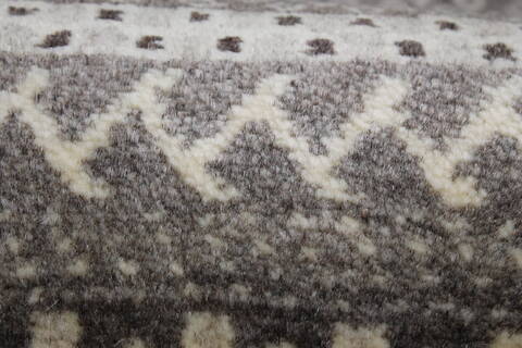 Modern Grey Runner Hand Knotted 26 X 61  Area Rug 250-24807 Image 5
