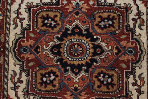 Serapi White Runner Hand Knotted 26 X 60  Area Rug 250-24822 Image 2